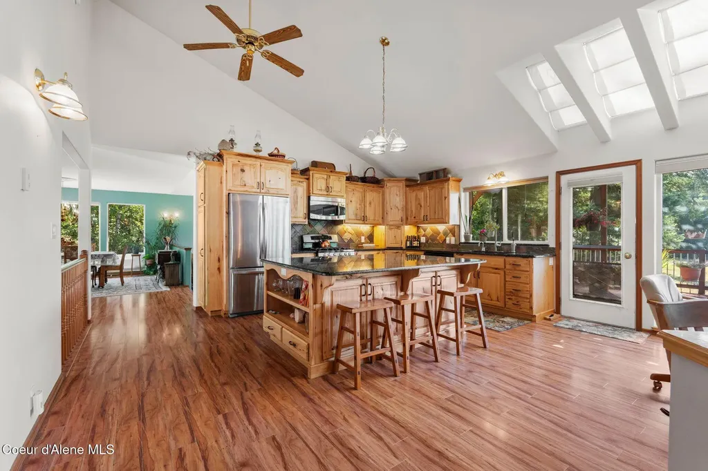 484 Timber Basin Road Sagle ID 83860