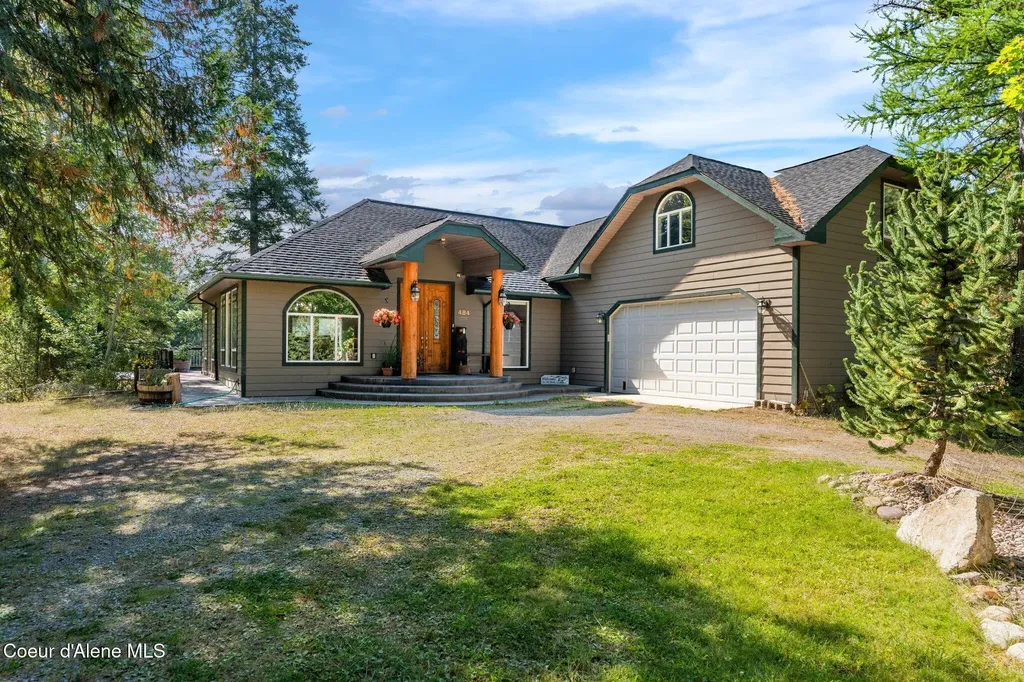 484 Timber Basin Road Sagle ID 83860