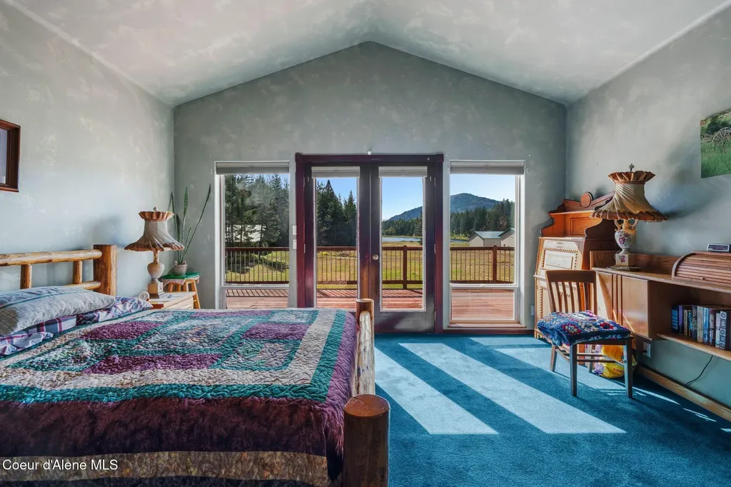 484 Timber Basin Road Sagle ID 83860