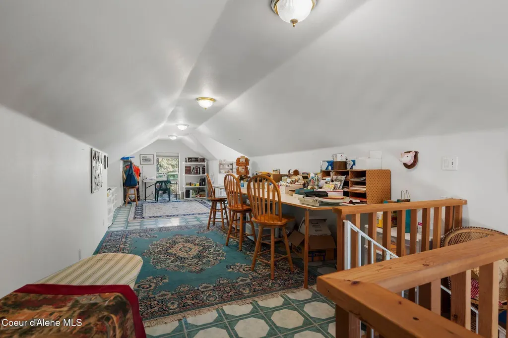 484 Timber Basin Road Sagle ID 83860