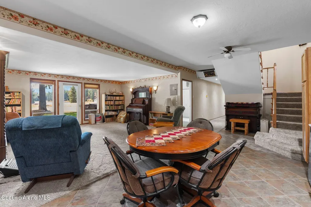 484 Timber Basin Road Sagle ID 83860