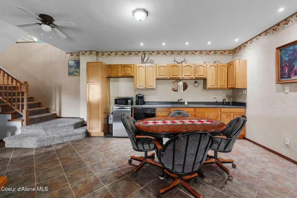 484 Timber Basin Road Sagle ID 83860