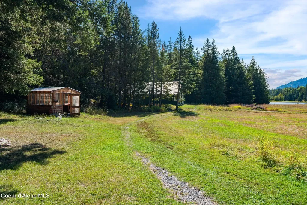 484 Timber Basin Road Sagle ID 83860