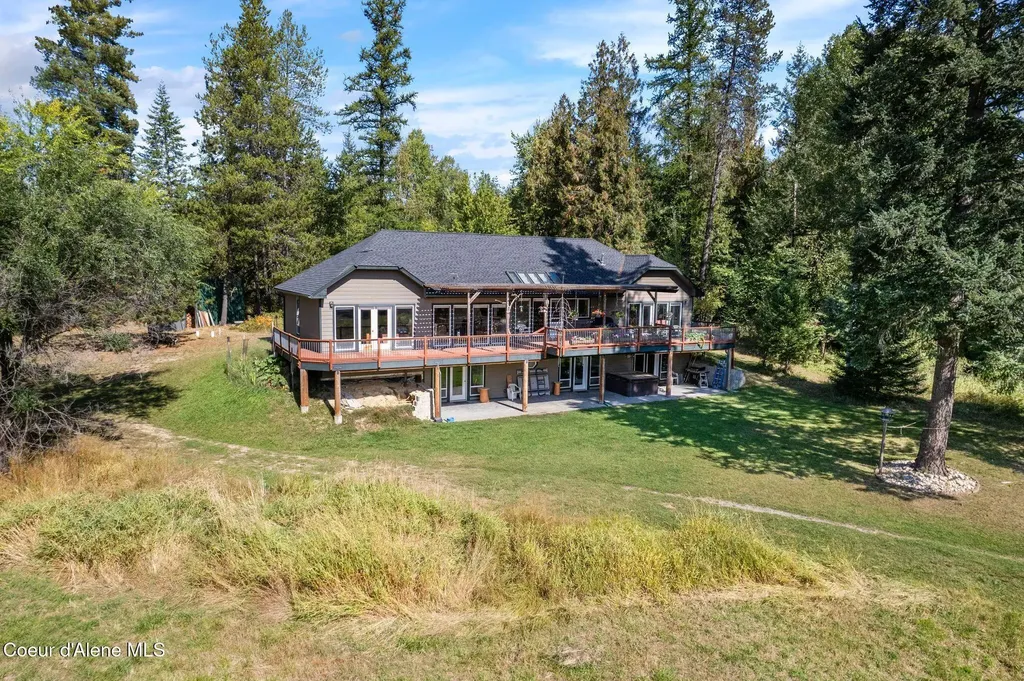484 Timber Basin Road Sagle ID 83860