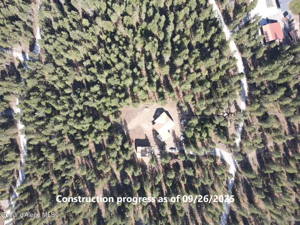 205 Earp Lp Spirit Lake ID 83869