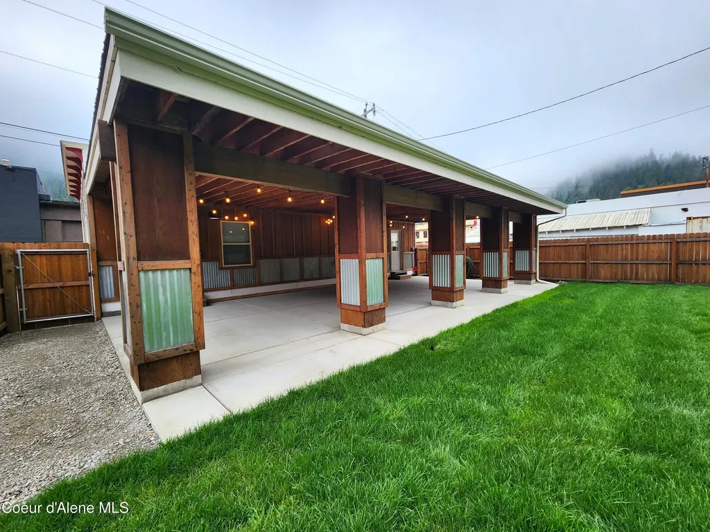 1 Kelly Alley Wallace ID 83873