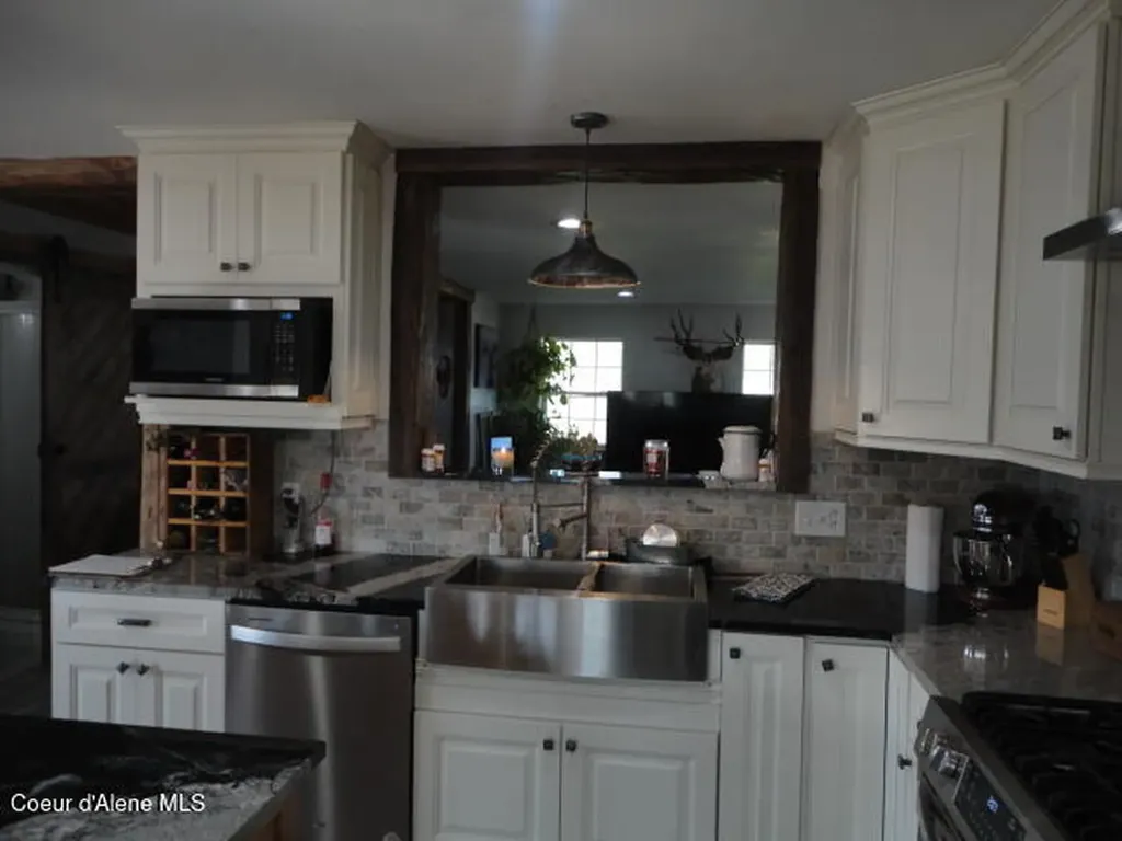 149 Meadow Road St. Maries ID 83861