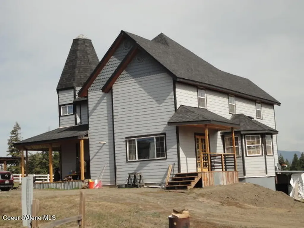149 Meadow Road St. Maries ID 83861