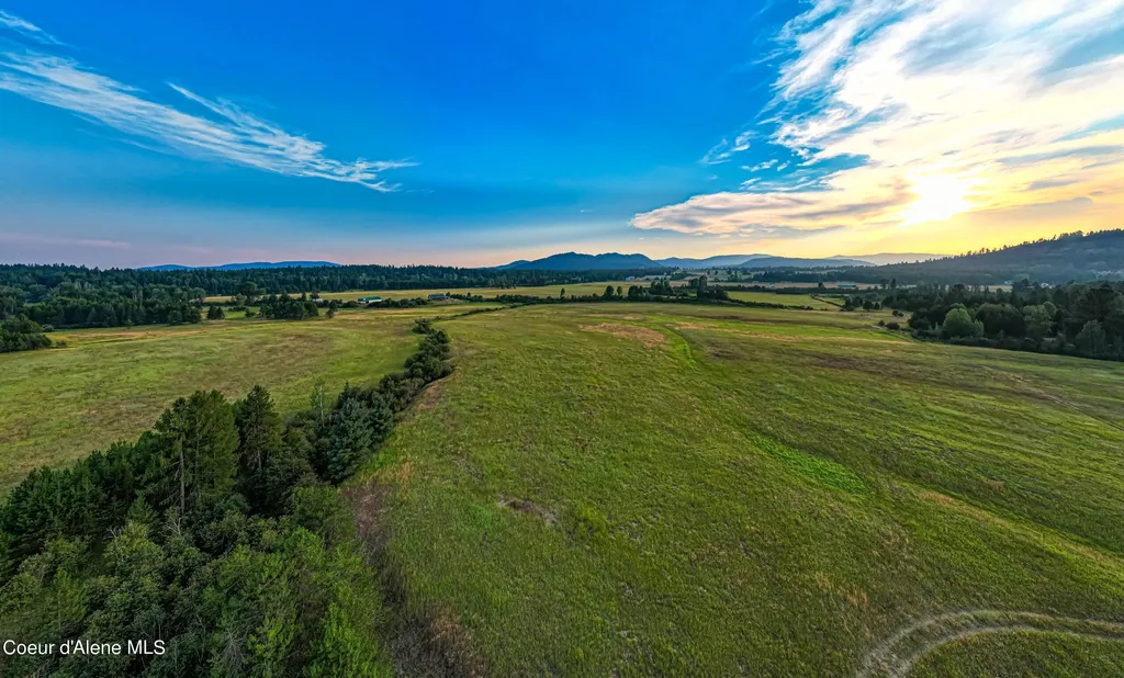 E 46+/- Acres Peninsula Road Priest River ID 83856