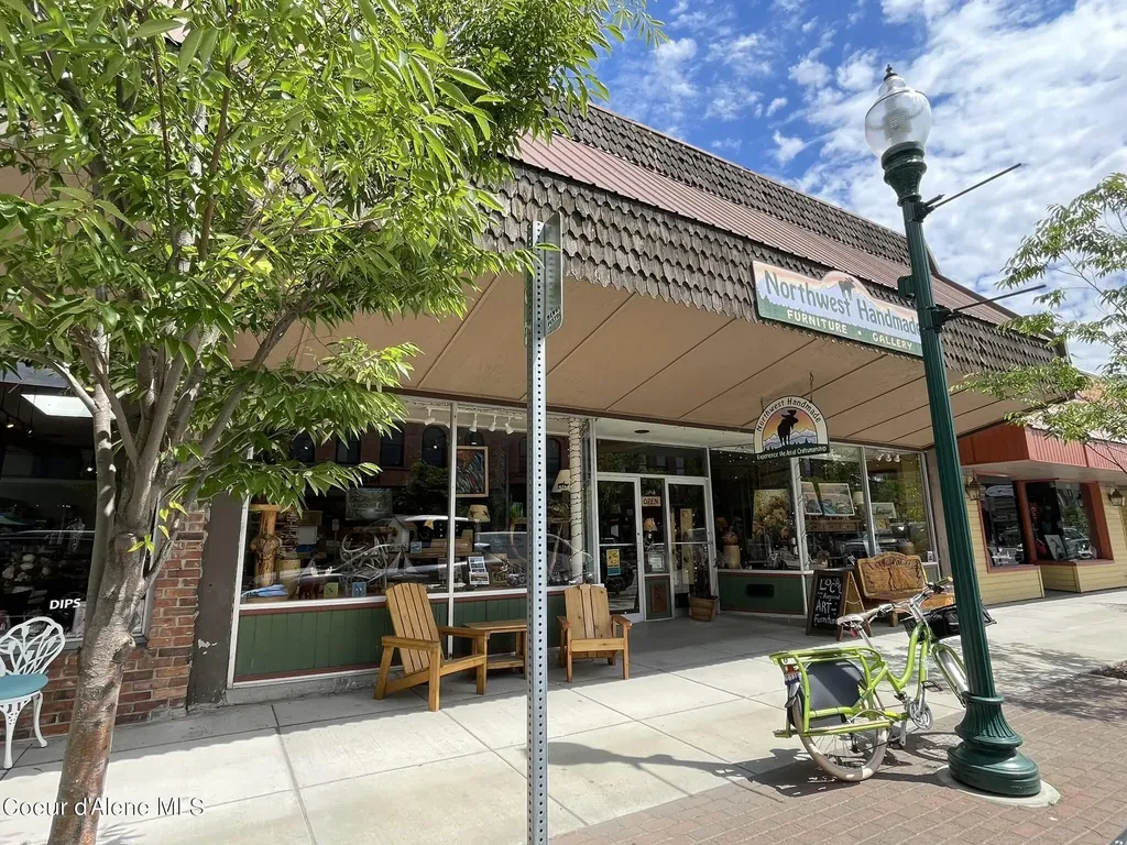 308-324 N 1st Avenue Sandpoint ID 83864