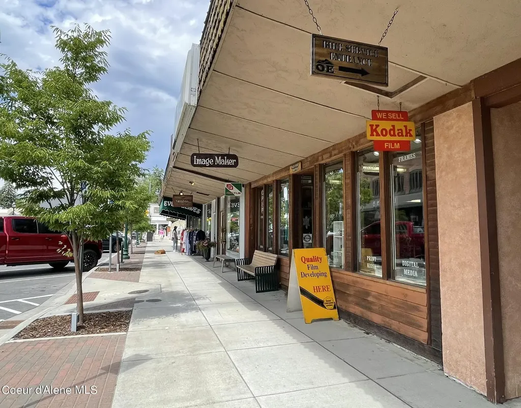 308-324 N 1st Avenue Sandpoint ID 83864