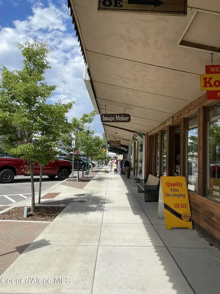 308-324 N 1st Avenue Sandpoint ID 83864