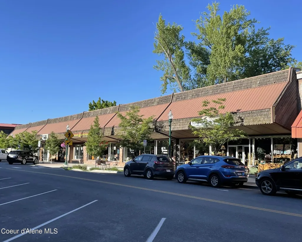 308-324 N 1st Avenue Sandpoint ID 83864