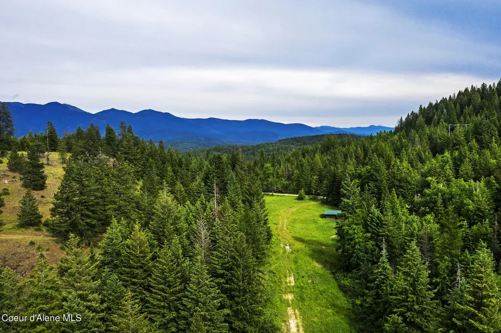 139 Two Tail Road Bonners Ferry ID 83805