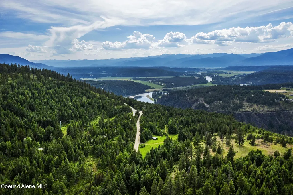 139 Two Tail Road Bonners Ferry ID 83805