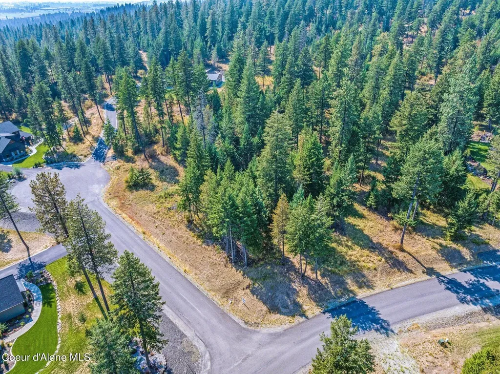 L6B9 N Walden Loop Rathdrum ID 83858