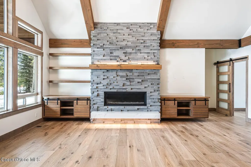 L6B9 N Walden Loop Rathdrum ID 83858
