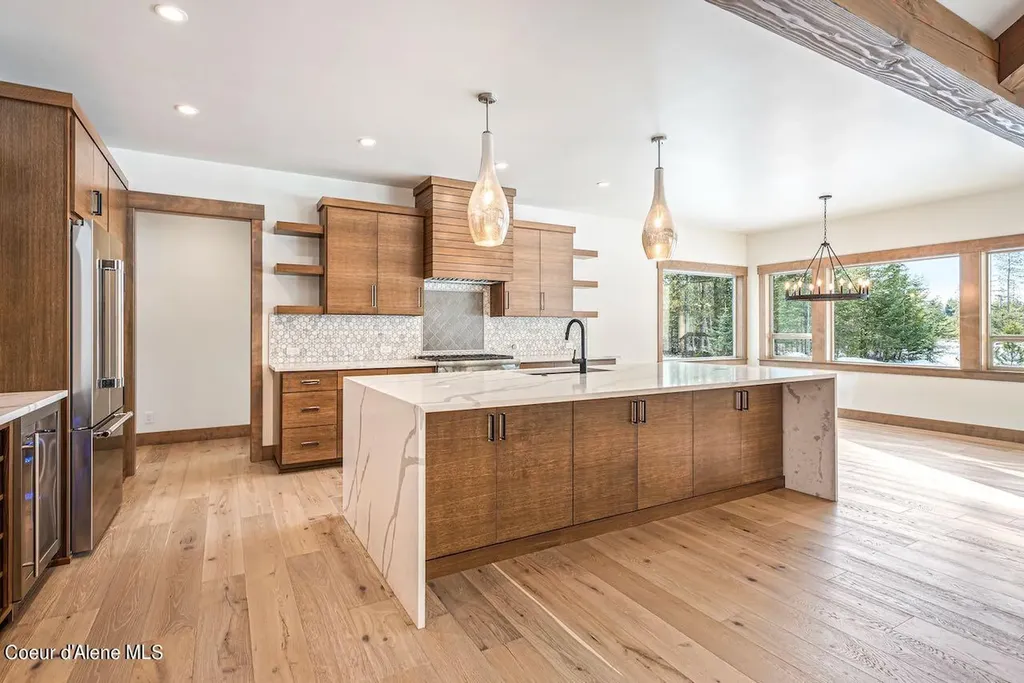 L6B9 N Walden Loop Rathdrum ID 83858