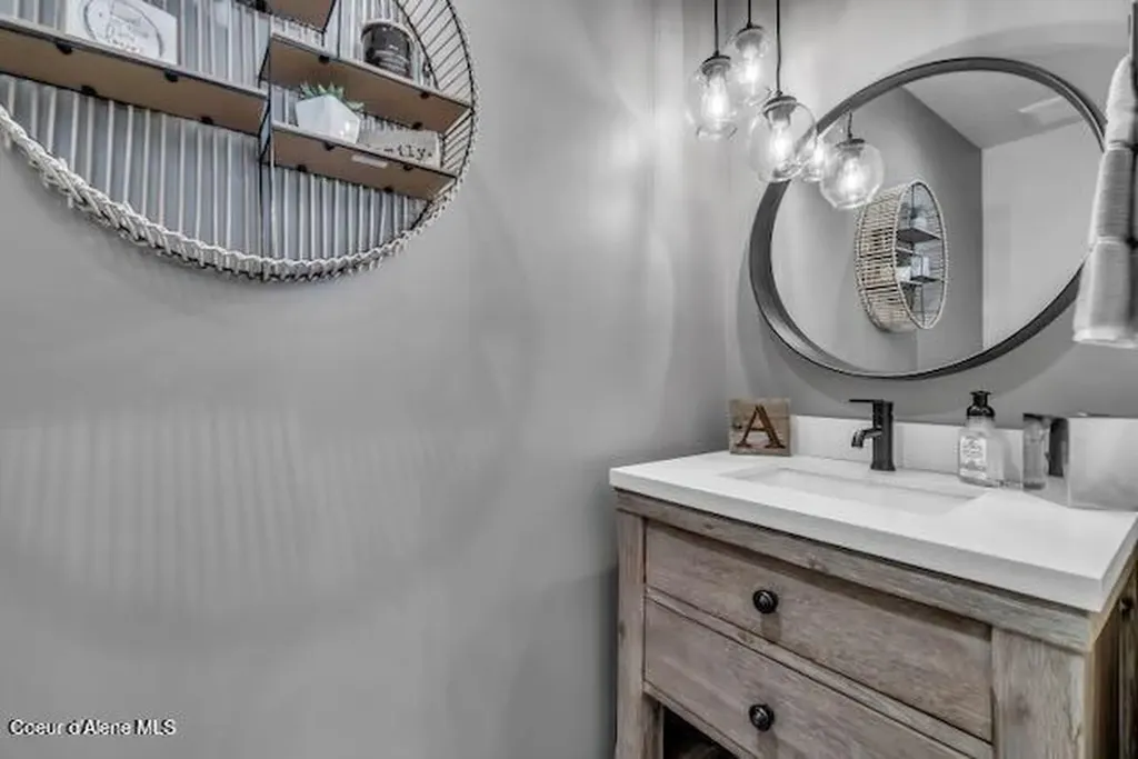 L4B10 N Walden Loop Rathdrum ID 83858