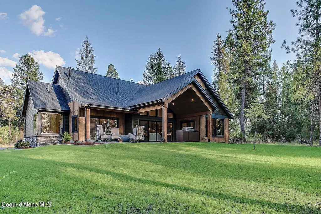 L3B10 N Walden Loop Rathdrum ID 83858