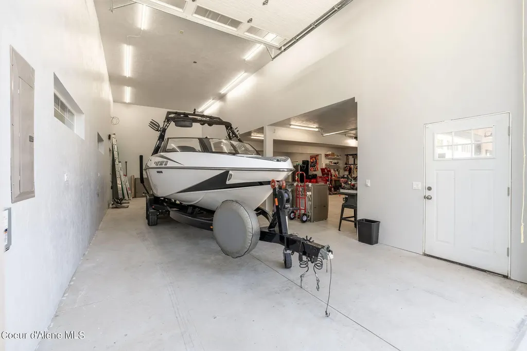 645 Cardinal Lane Spirit Lake ID 83869