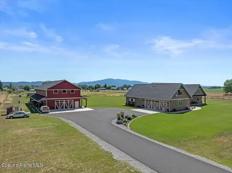 9977 N Happy Trail Rathdrum ID 83858