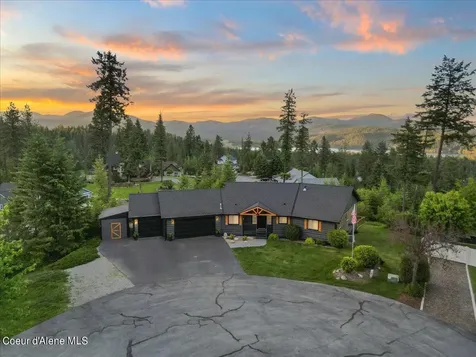 19017 W Sweetbrier Court Hauser ID 83854