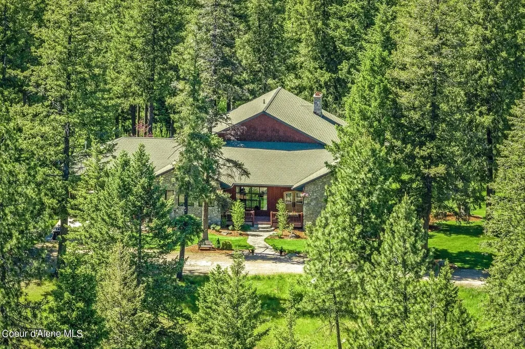 526 Roop Road Cocolalla ID 83813
