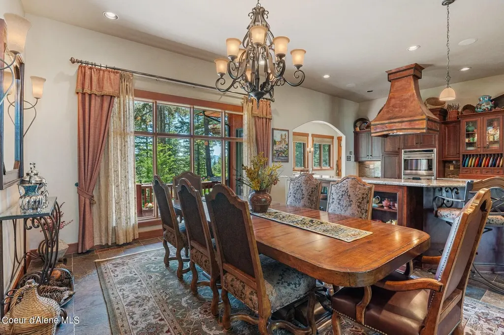 526 Roop Road Cocolalla ID 83813