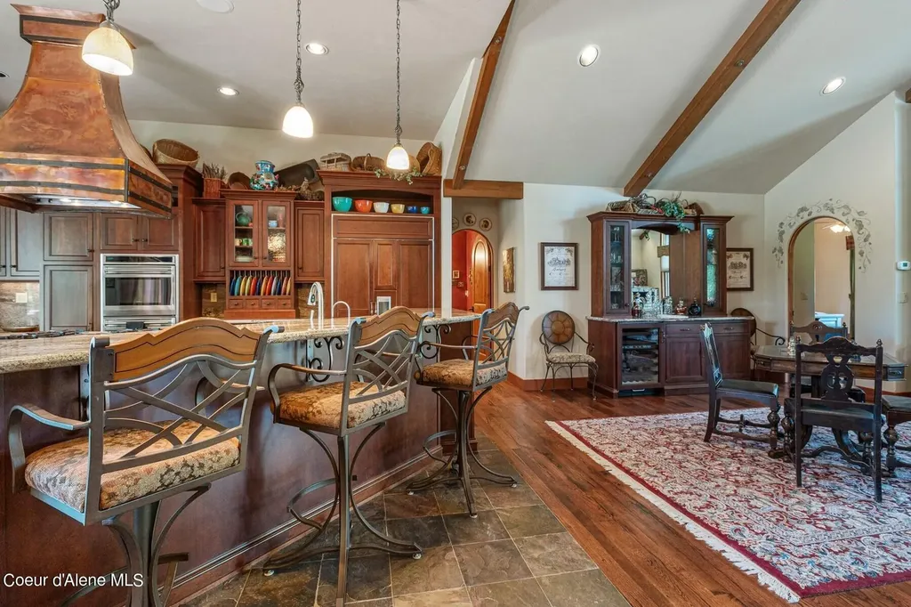 526 Roop Road Cocolalla ID 83813