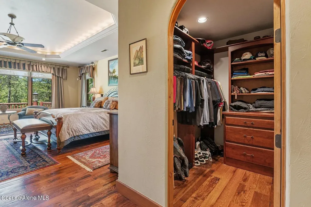 526 Roop Road Cocolalla ID 83813