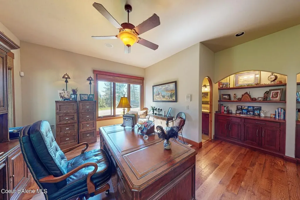 526 Roop Road Cocolalla ID 83813