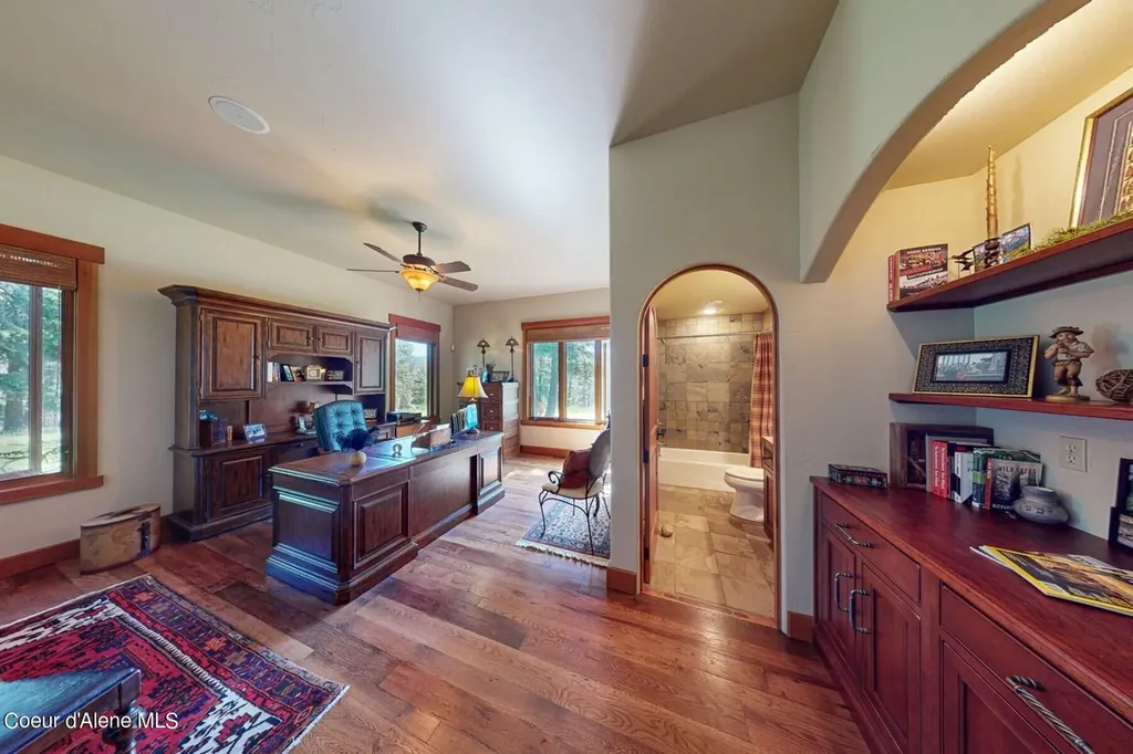 526 Roop Road Cocolalla ID 83813