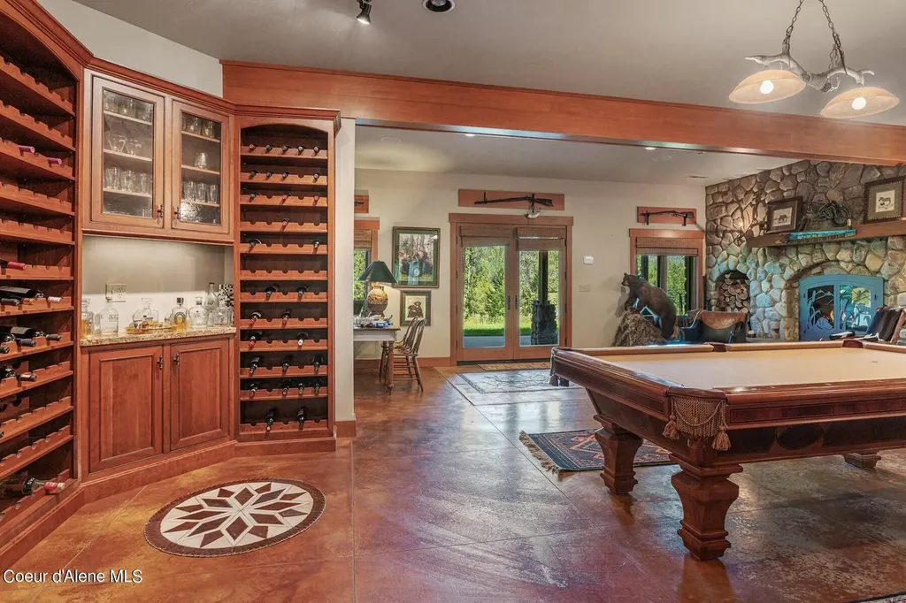 526 Roop Road Cocolalla ID 83813