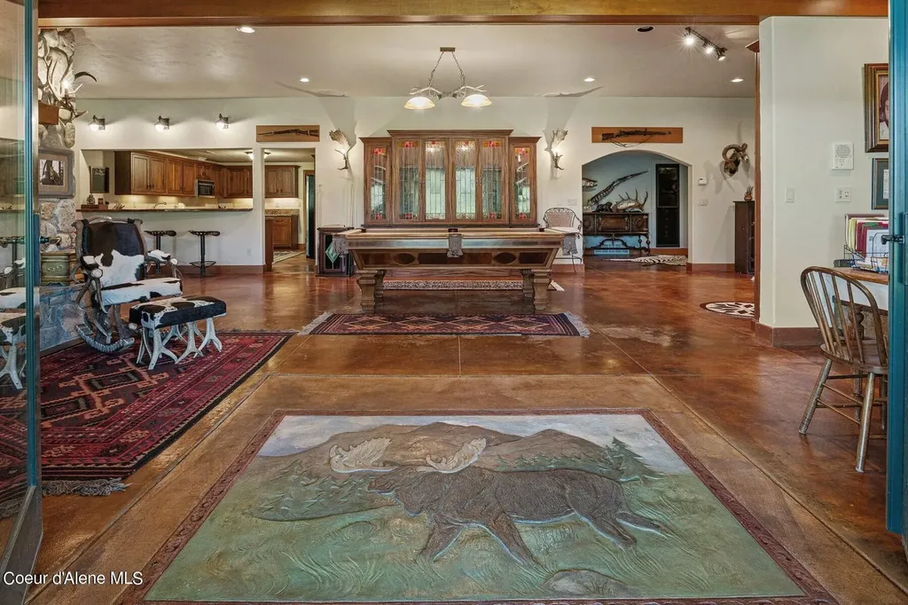 526 Roop Road Cocolalla ID 83813