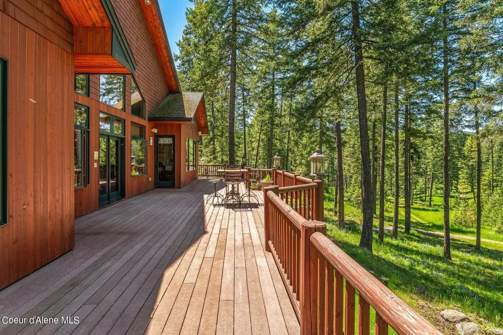 526 Roop Road Cocolalla ID 83813