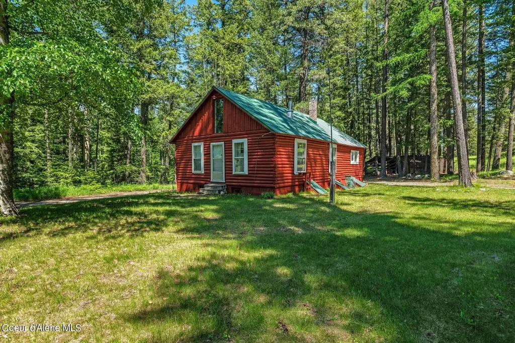 526 Roop Road Cocolalla ID 83813