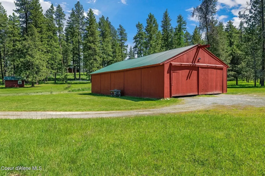 526 Roop Road Cocolalla ID 83813