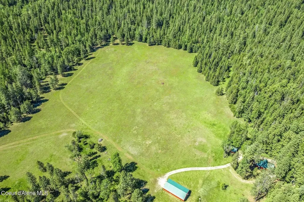 526 Roop Road Cocolalla ID 83813