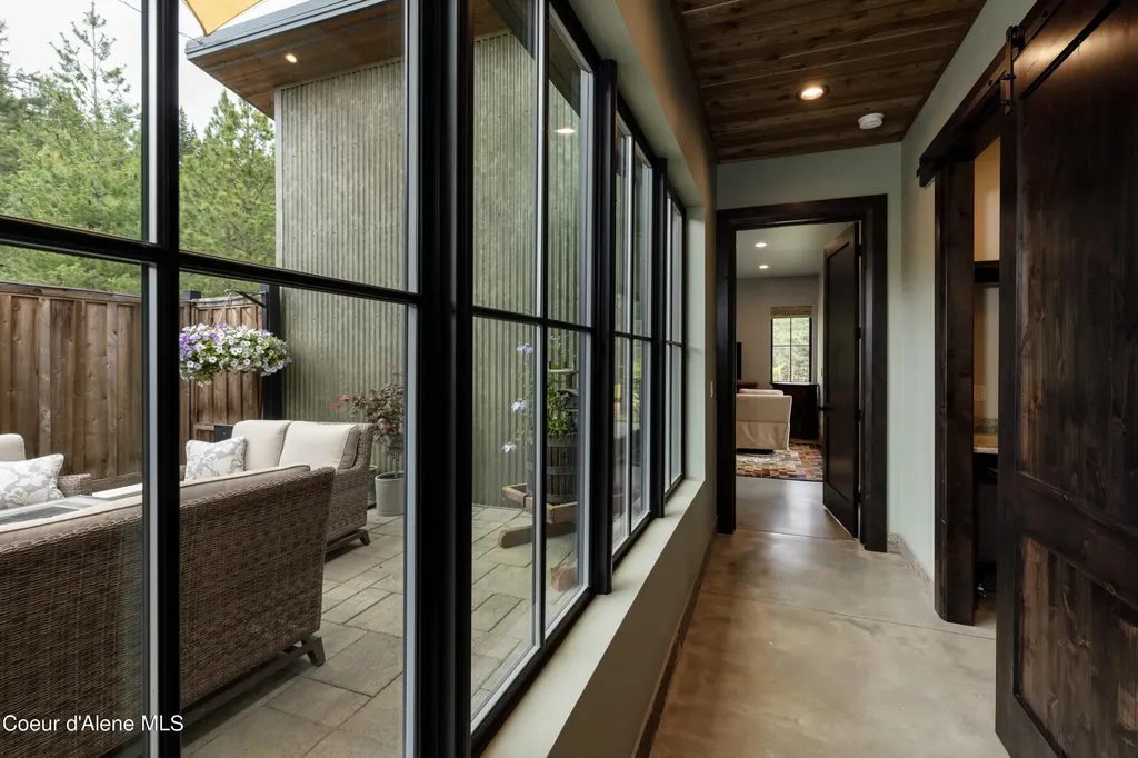 11065 S Carlin Bay Road Harrison ID 83833