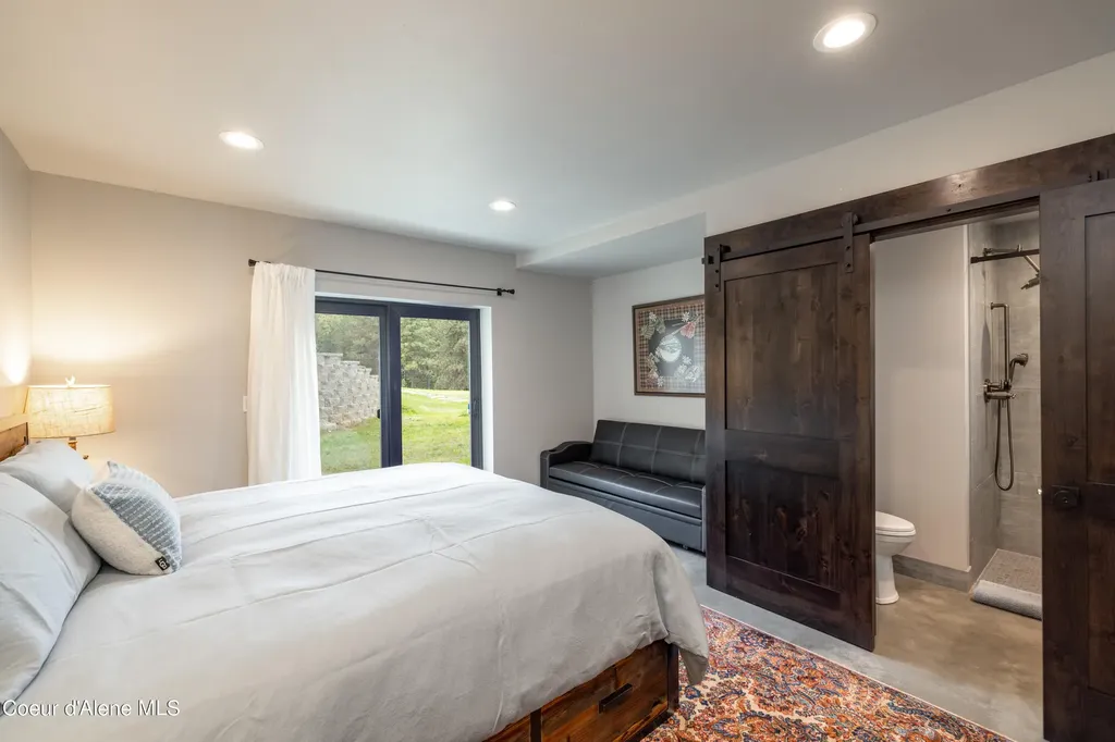 11065 S Carlin Bay Road Harrison ID 83833