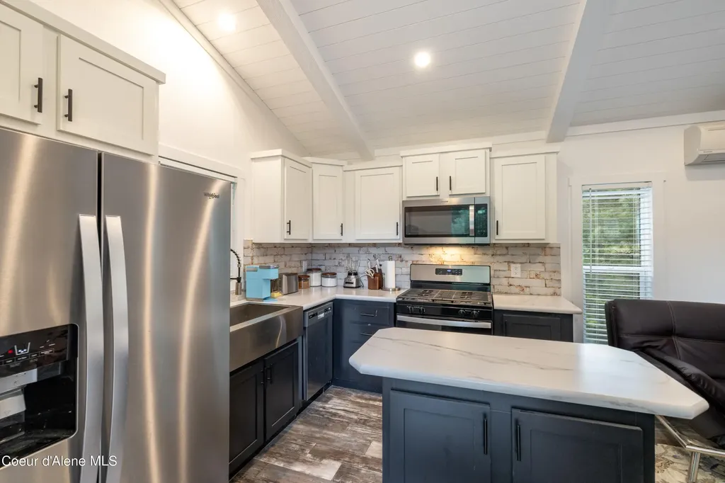 11065 S Carlin Bay Road Harrison ID 83833