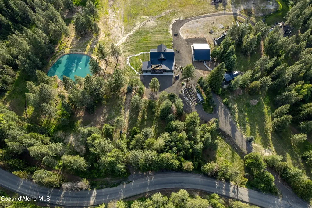 11065 S Carlin Bay Road Harrison ID 83833
