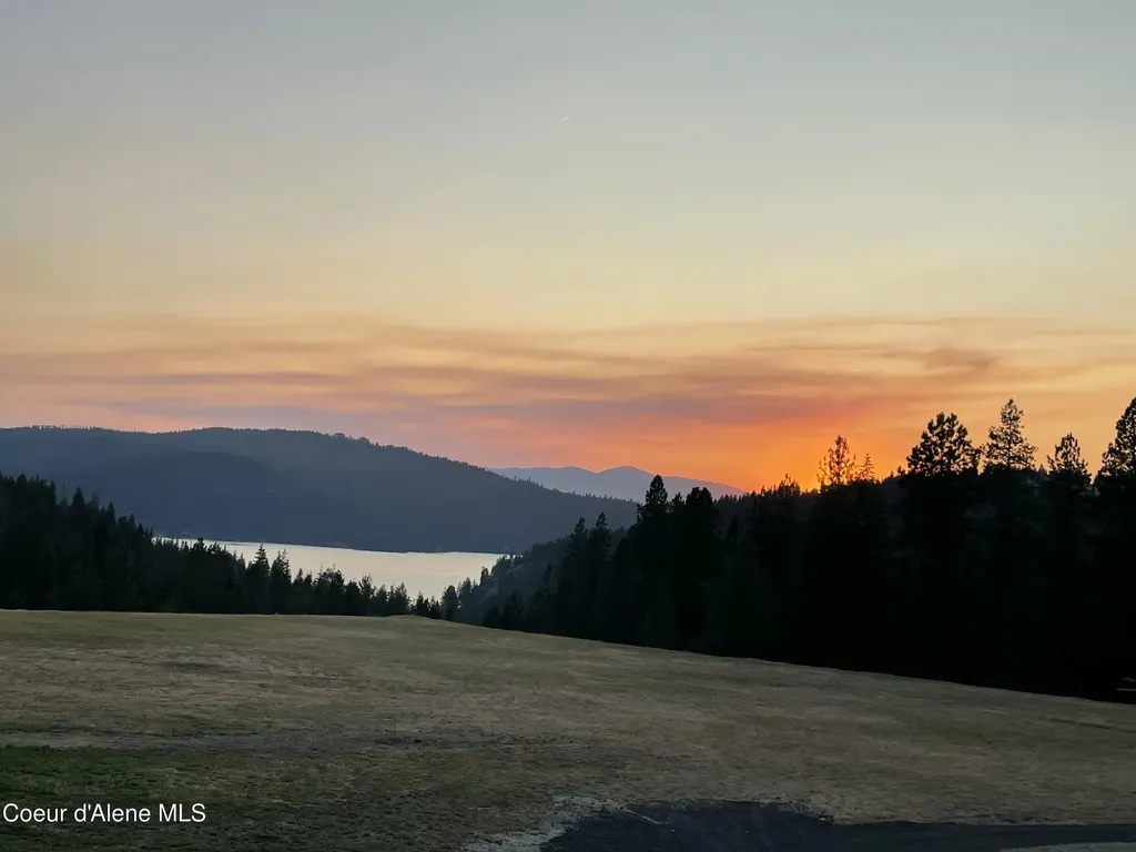 11065 S Carlin Bay Road Harrison ID 83833