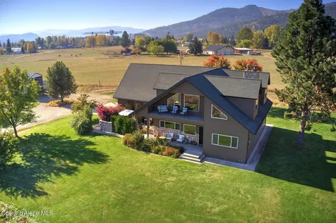 304 River Run Drive Laclede ID 83841