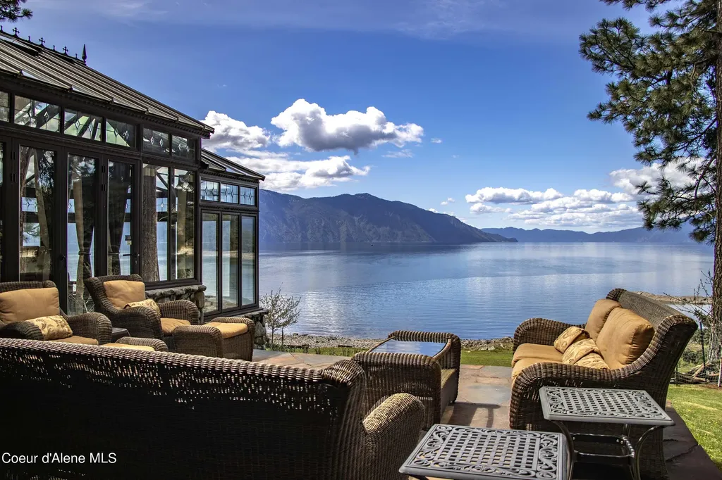 58 Silver Pines Road Hope ID 83836