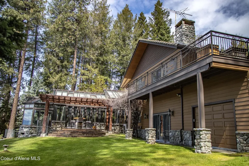 58 Silver Pines Road Hope ID 83836