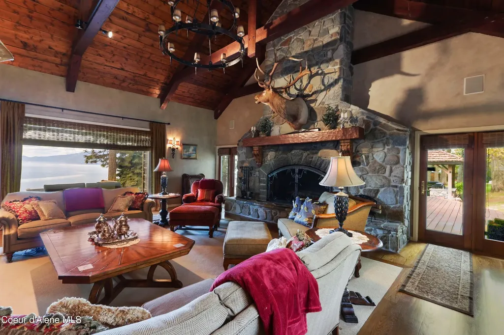58 Silver Pines Road Hope ID 83836
