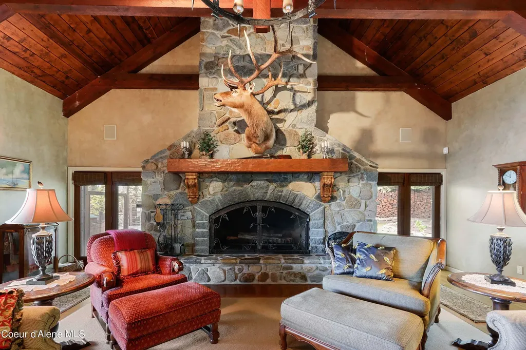58 Silver Pines Road Hope ID 83836