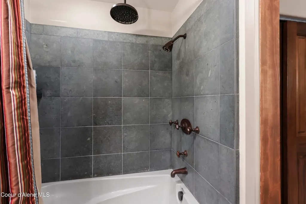 58 Silver Pines Road Hope ID 83836
